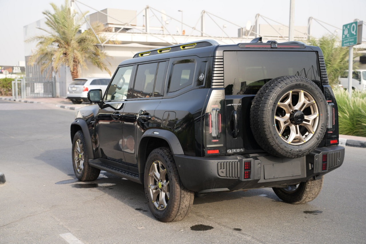 Jetour T2 Travel+ 4WD, vue arrière trois quarts