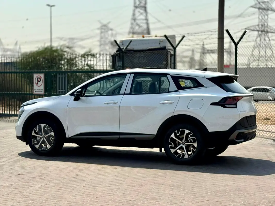 Kia Sportage Mid Hybrid, vue de profil